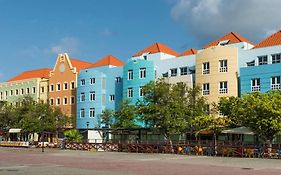 E m City Hotel Curacao